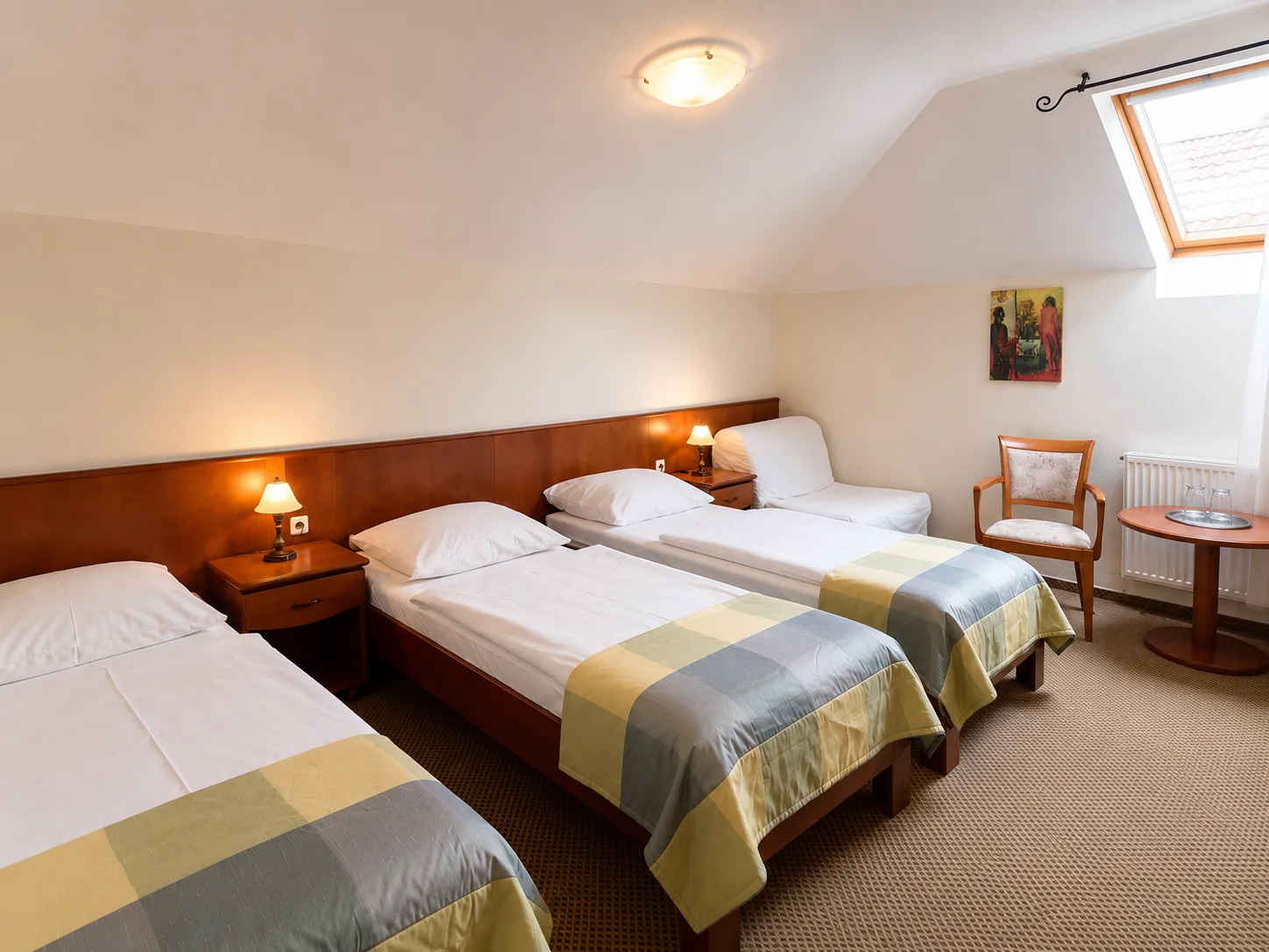 Comfort Triple Room